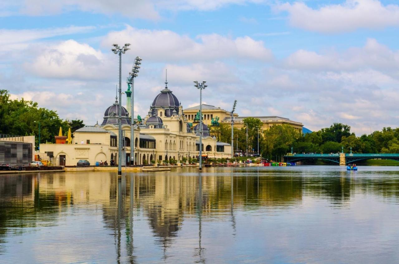 Paskal-Lux Apartments With Free Parking And Air Condition Будапешт Экстерьер фото