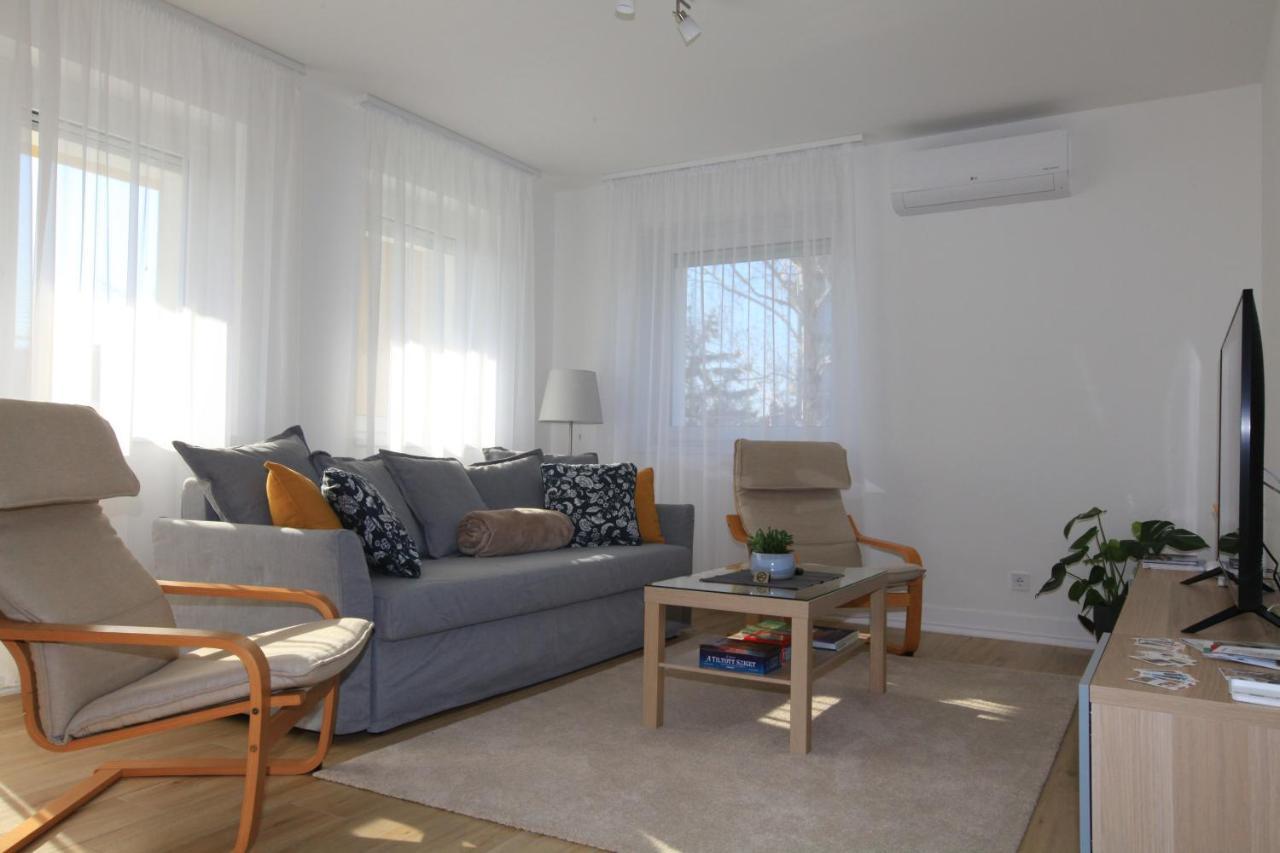 Paskal-Lux Apartments With Free Parking And Air Condition Будапешт Экстерьер фото